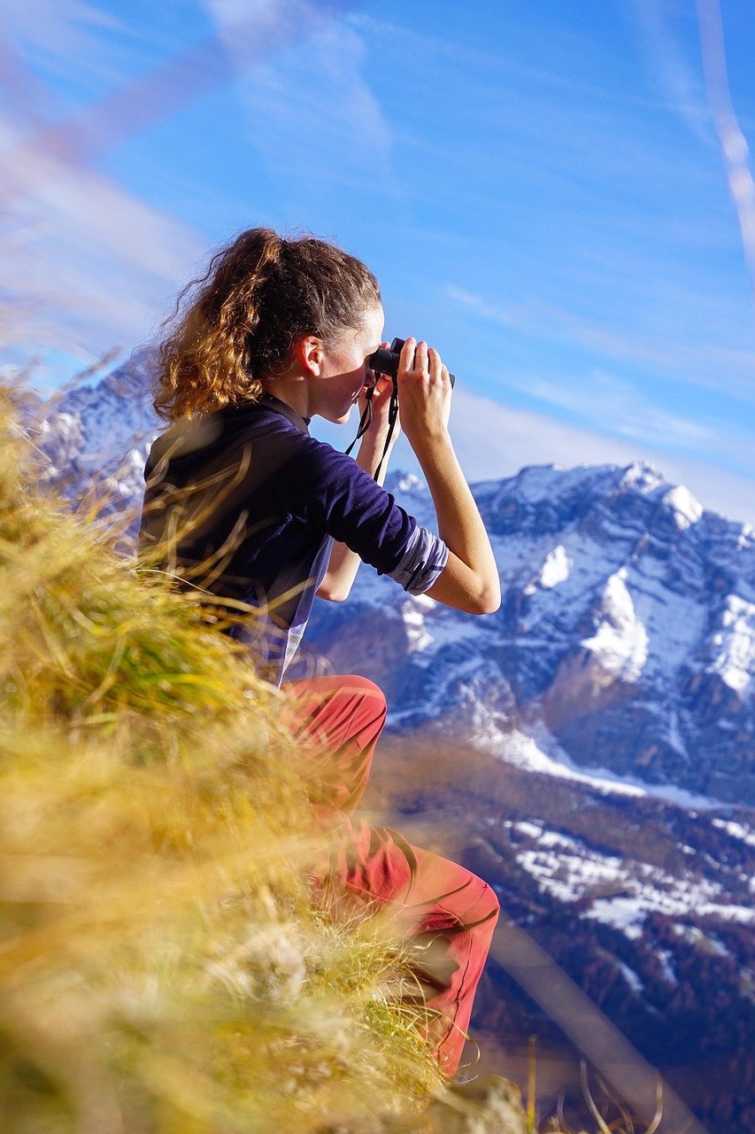 services-03 binoculars, girl, mountain, view, distant view, viewpoint, search, nature, distance, vision, overview, tourism, foresight, peak, summit, mountaineer, female, woman, young woman